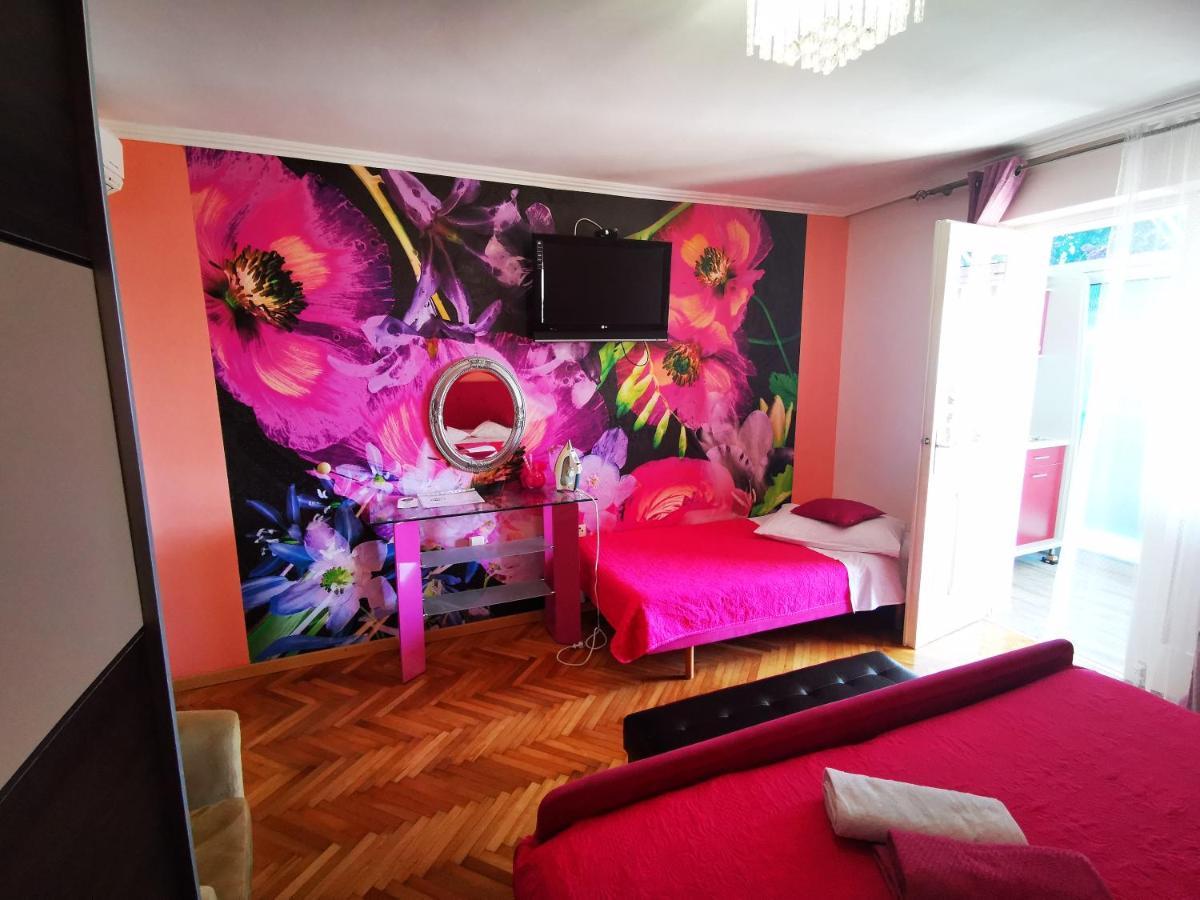 Villa Bose- Apartmani Luka Sodan Brela Bagian luar foto