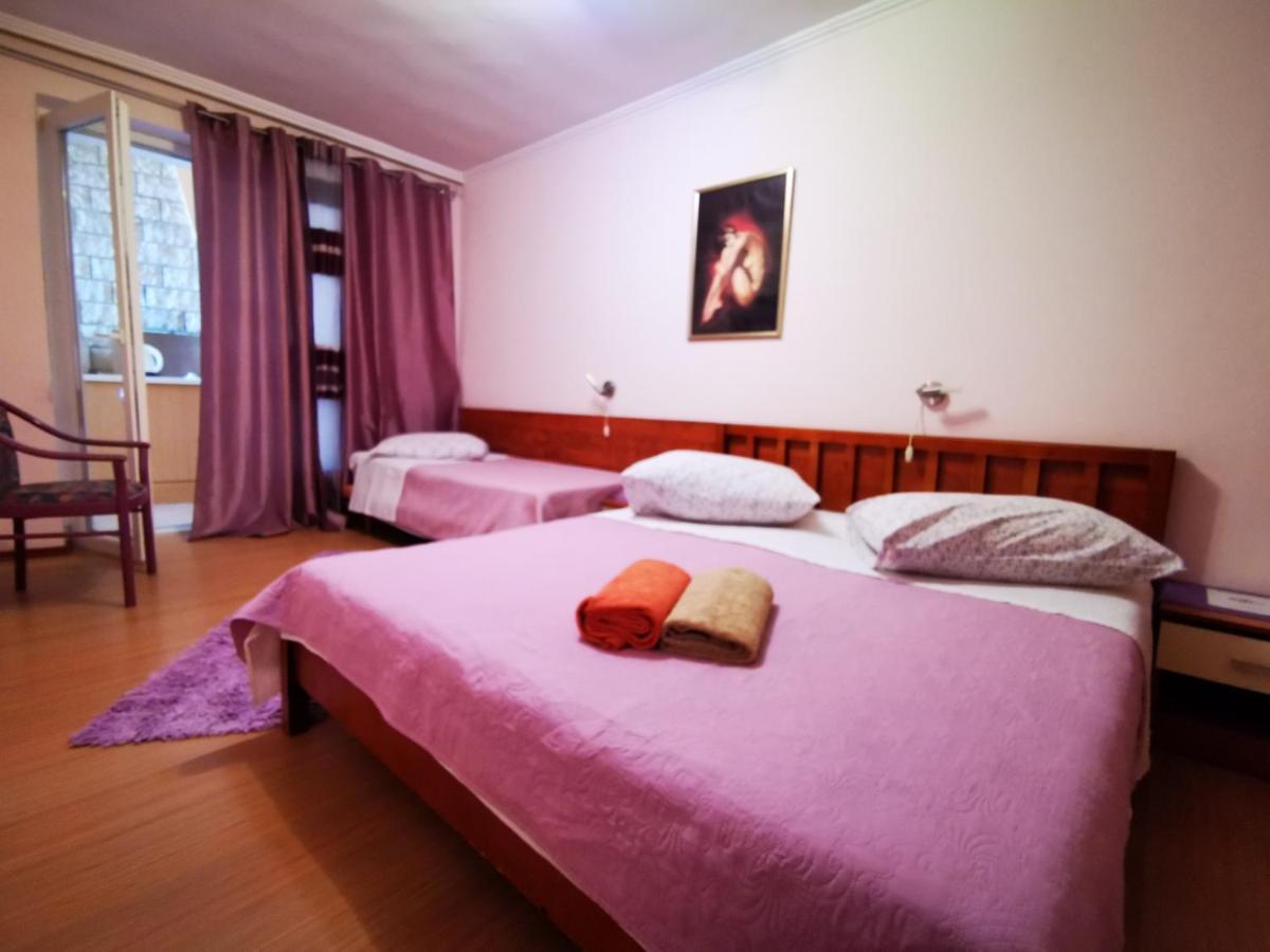 Villa Bose- Apartmani Luka Sodan Brela Bagian luar foto