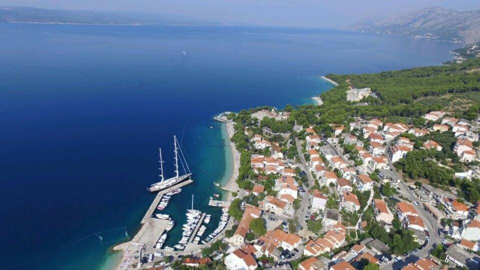 Villa Bose- Apartmani Luka Sodan Brela Bagian luar foto