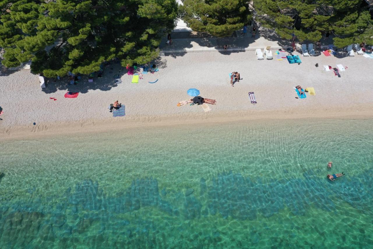 Villa Bose- Apartmani Luka Sodan Brela Bagian luar foto