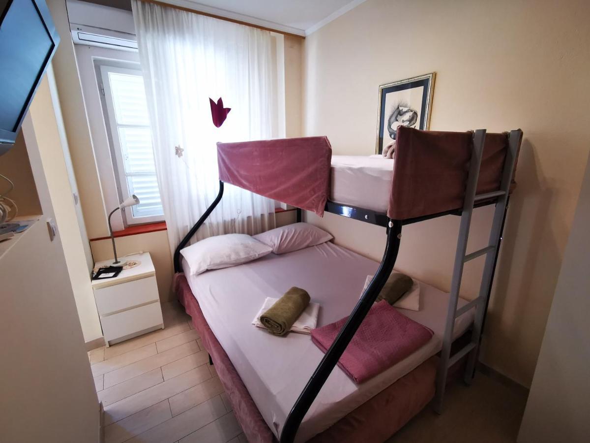 Villa Bose- Apartmani Luka Sodan Brela Bagian luar foto