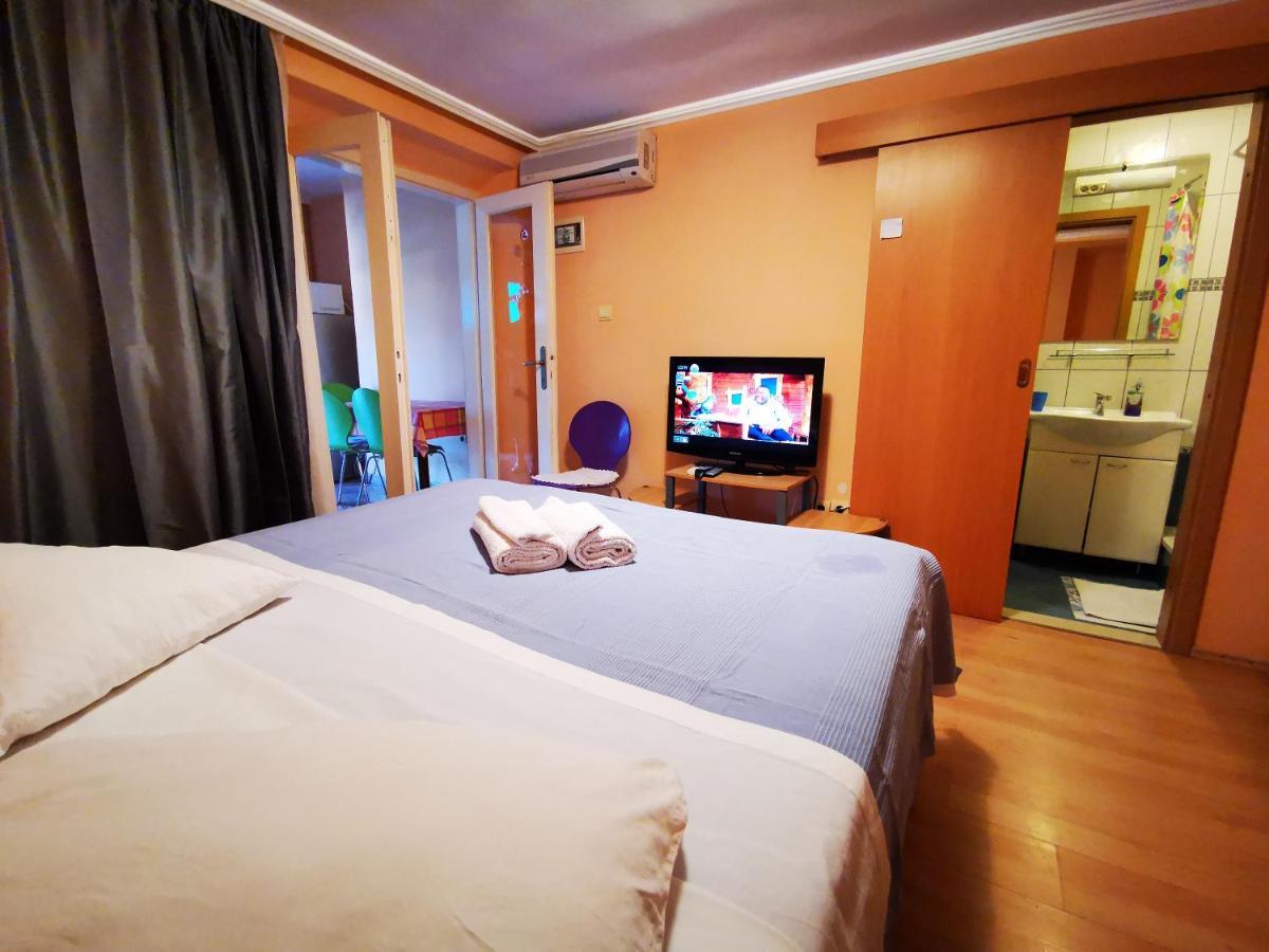 Villa Bose- Apartmani Luka Sodan Brela Bagian luar foto